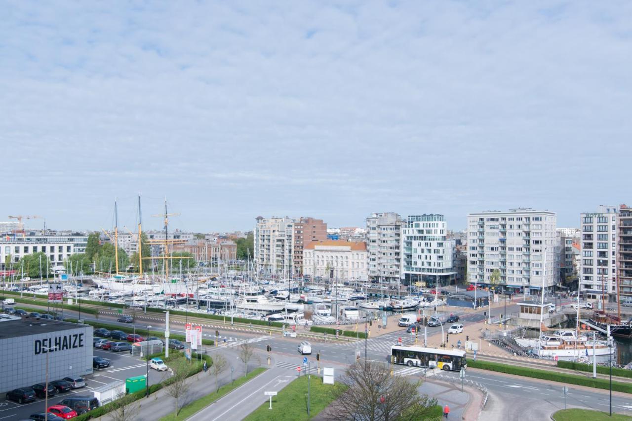 Zongericht Appartement Met Zicht Op De Jachthaven Oostende Bagian luar foto