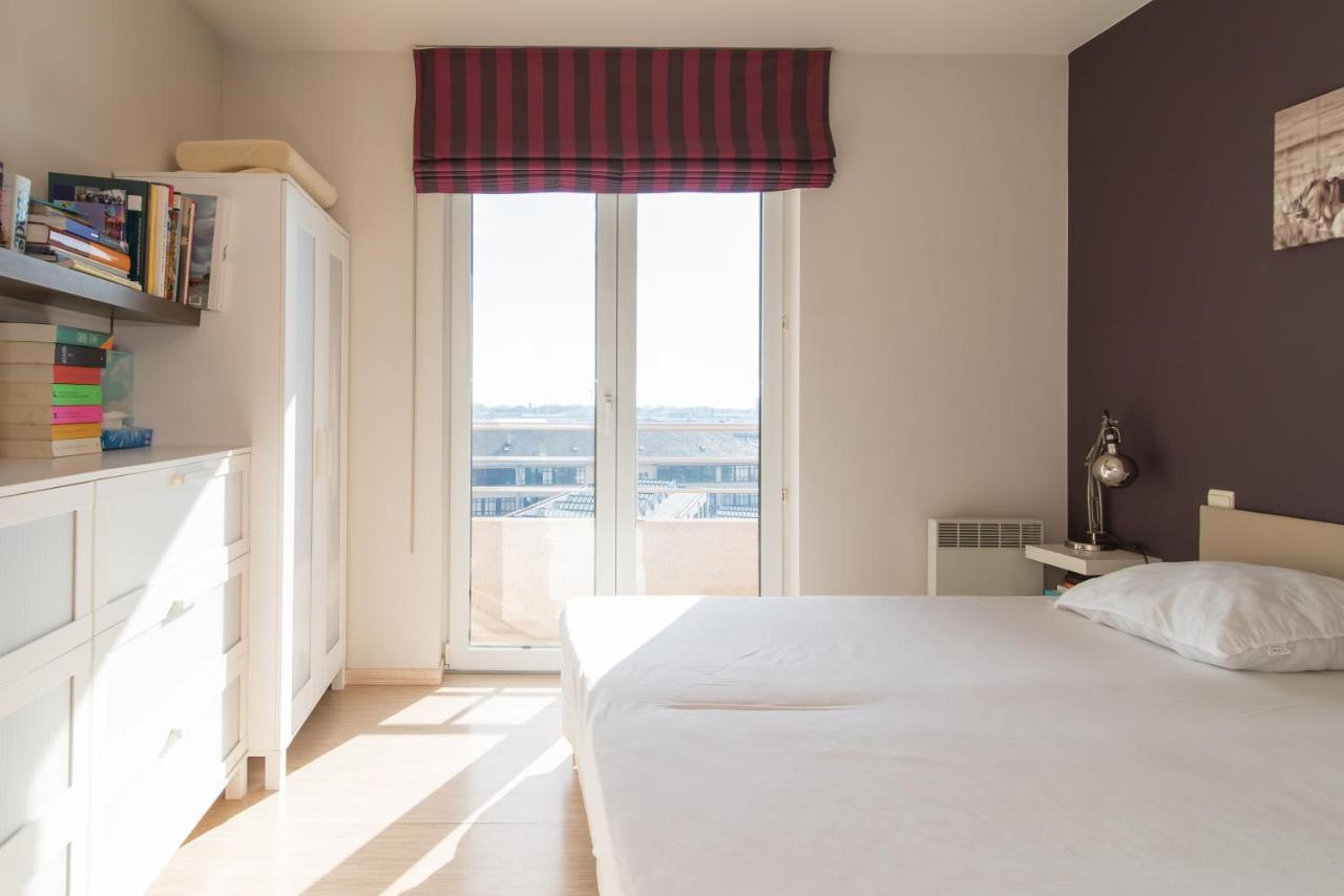 Zongericht Appartement Met Zicht Op De Jachthaven Oostende Bagian luar foto